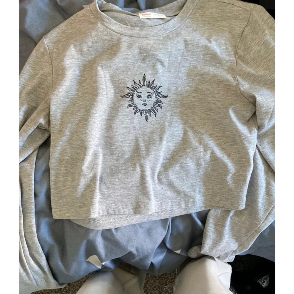 Romwe cropped longsleeve